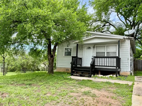 2906 E 12th ST, Austin, TX 78702