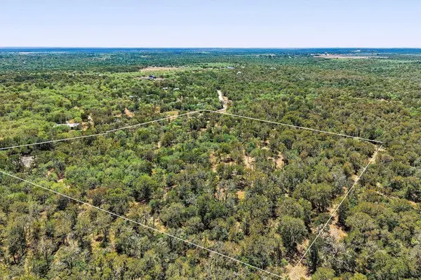 388 The Forest RD, Dale, TX 78616