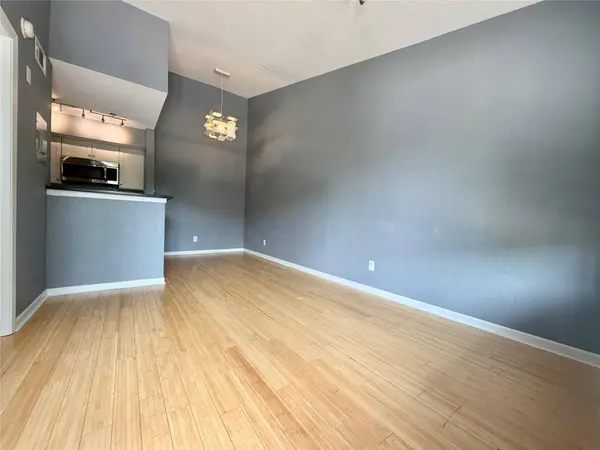 3204 Manchaca RD #302, Austin, TX 78704
