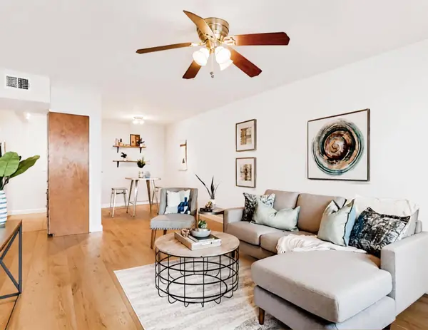 2020 S Congress Ave #2220