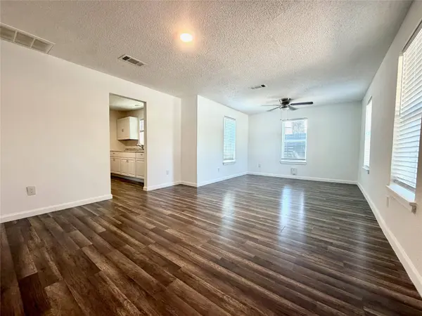 2207 E 12th ST, Austin, TX 78702