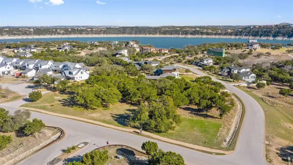 18509 Flying J BLVD, Spicewood, TX 78669
