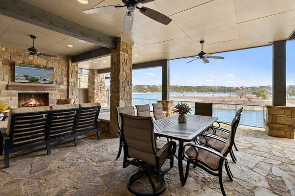 2217 Seabiscuit CV #113, Spicewood, TX 78669