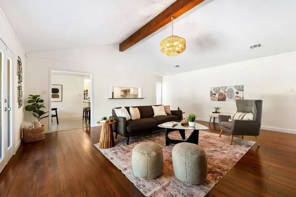 9105 Balcones Club DR, Austin, TX 78750