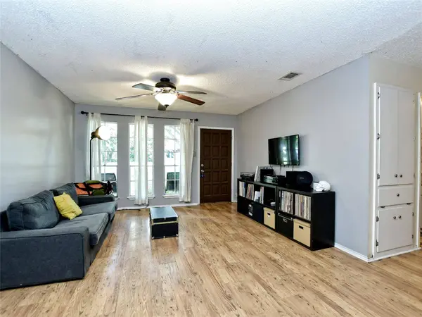 4911 Aberdeen CIR, Austin, TX 78745