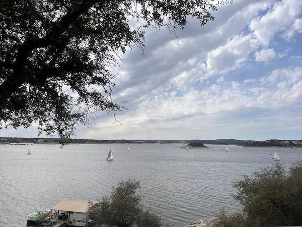 15919 Booth CIR, Volente, TX 78641