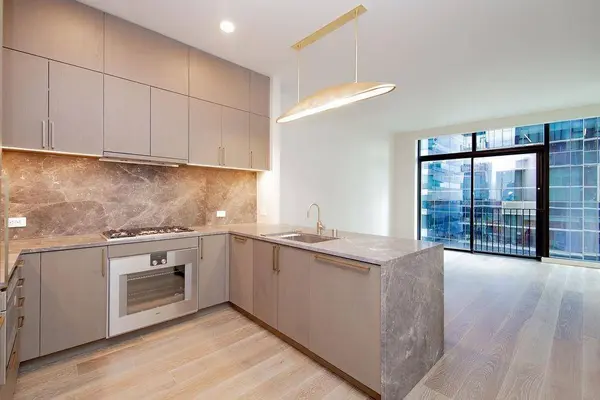 202 Nueces ST #2204, Austin, TX 78701