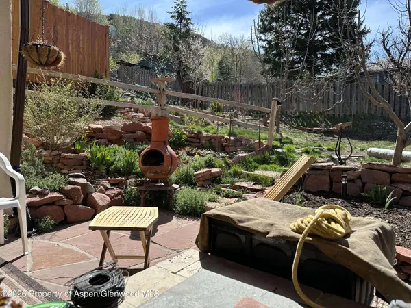 734 Minter Avenue, Glenwood Springs, CO 81601