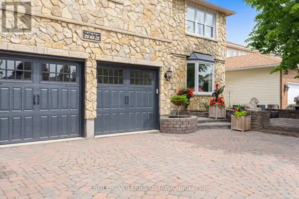 563 MERKLEY DRIVE, Ottawa, ON K4A1V9