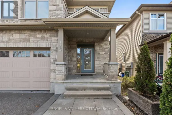 122 HELEN RAPP WAY, Ottawa, ON K1T0N4