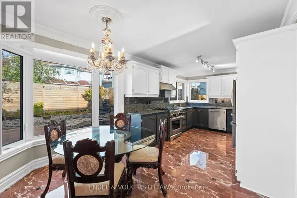 563 MERKLEY DRIVE, Ottawa, ON K4A1V9