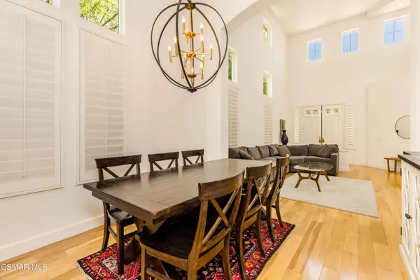 6321 Marquis Court, Oak Park, CA 91377