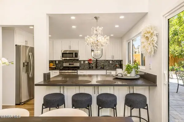 6825 Eaglehaven Lane, Oak Park, CA 91377