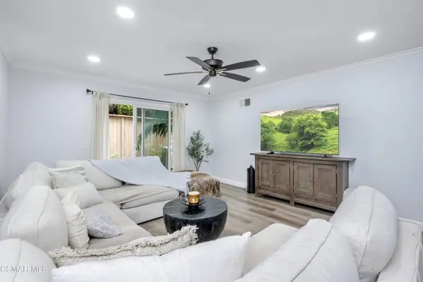 6767 Pheasant Lane, Oak Park, CA 91377