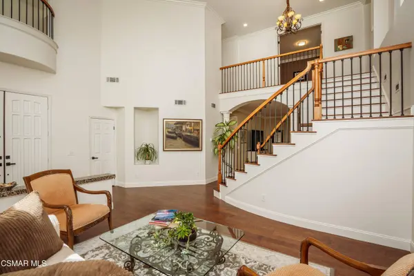 1004 Lambourne Place, Oak Park, CA 91377