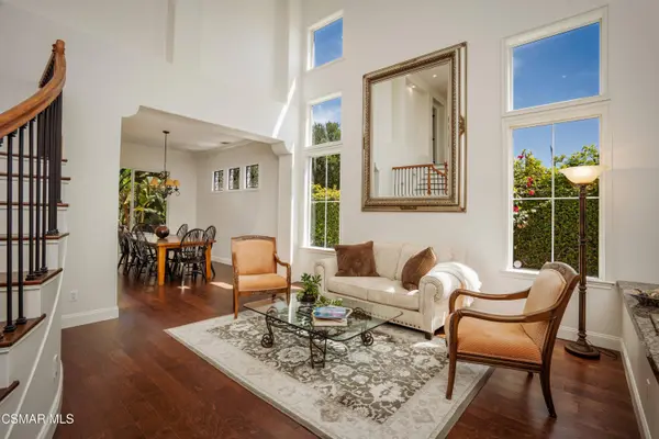 1004 Lambourne Place, Oak Park, CA 91377