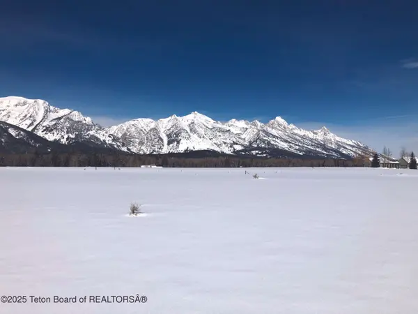 305 E TRAP CLUB Road, Jackson, WY 83001