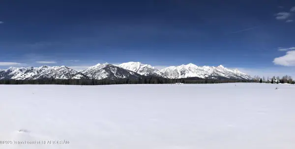 305 E TRAP CLUB Road, Jackson, WY 83001
