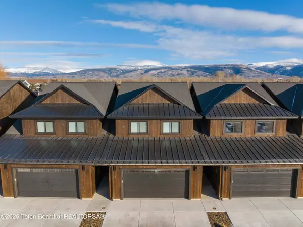 650 STONE PEAK LOOP, Driggs, ID 83422