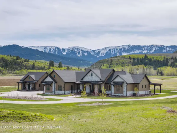 1070 HORSESHOE Lane, Driggs, ID 83422