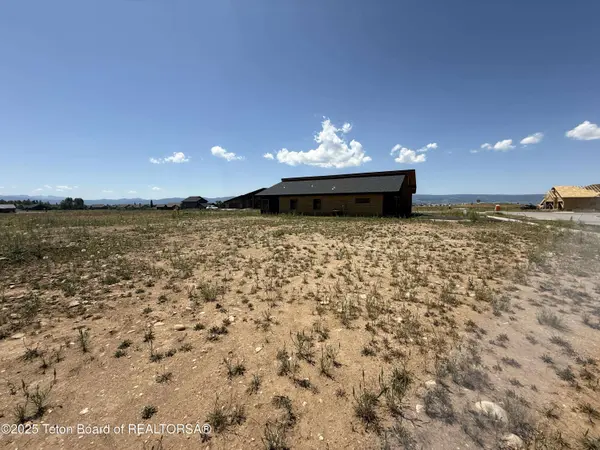 1105 PAWNEE Road, Driggs, ID 83422