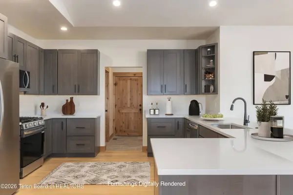 1210 KAYAK Loop, Victor, ID 83455