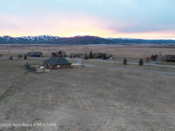 5053 ROWBOAT LOOP, Victor, ID 83455