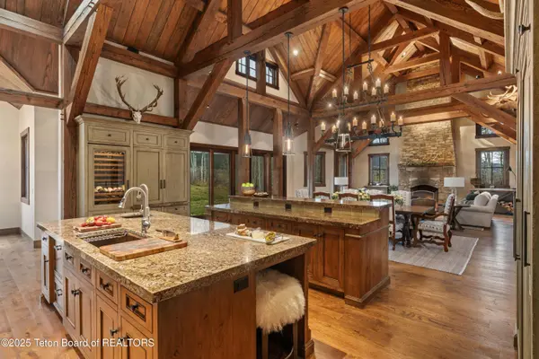 2815 N BLACK SHEEP FARM Road, Alta, WY 83414