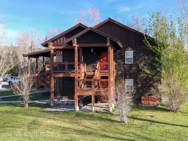 227 LAKEWOOD Road #2, Victor, ID 83455