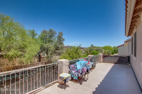 114 W Camino Rancho Quito, Sahuarita, AZ 85629