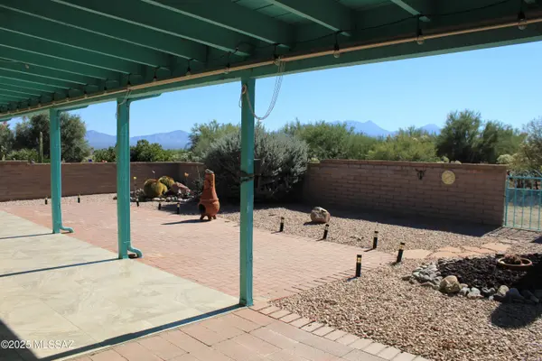 749 W Rio Moctezuma, Green Valley, AZ 85614