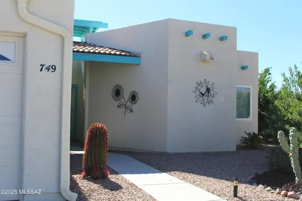 749 W Rio Moctezuma, Green Valley, AZ 85614