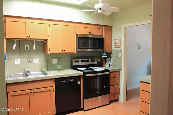 280 S Circulo Napa, Green Valley, AZ 85614