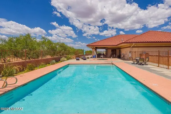 1915 W Casa Del Rio Drive, Benson, AZ 85602