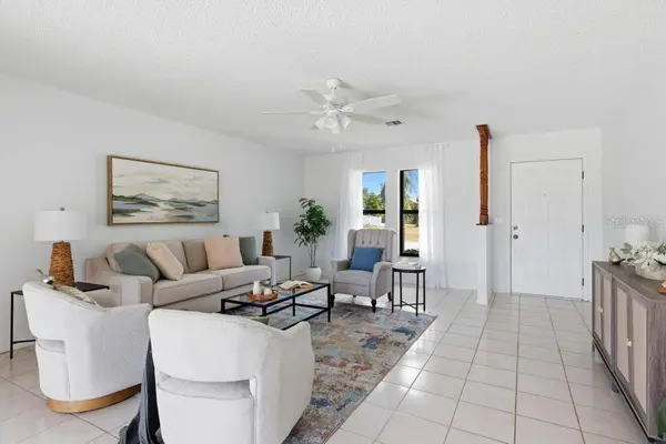154 HOURGLASS DR, Venice, FL 34293