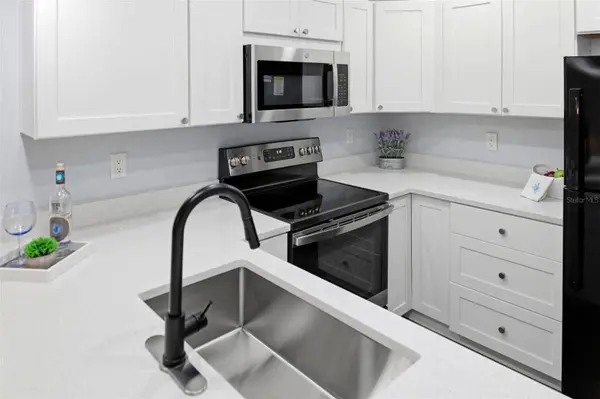 744 WHITE PINE TREE RD #207, Venice, FL 34285