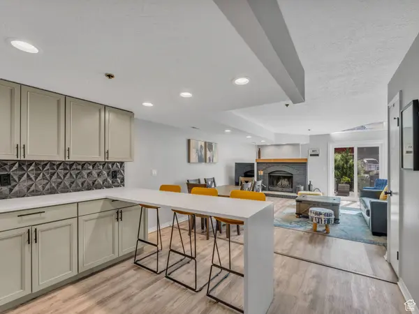 545 DEER VALLEY DR #4, Park City, UT 84060