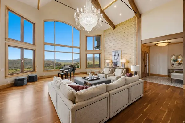 6336 E EVENING STAR DR, Kamas, UT 84036