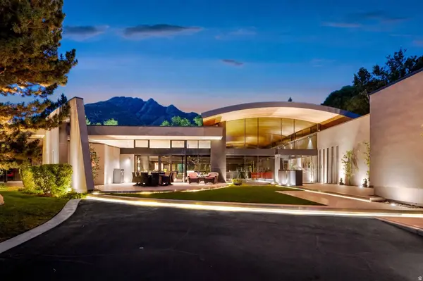 2550 E BRENTWOOD DR, Holladay, UT 84121