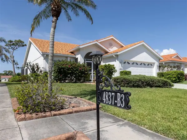 4843 ORANGE TREE PL, Venice, FL 34293