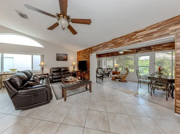 4176 SUMMERTREE RD, Venice, FL 34293