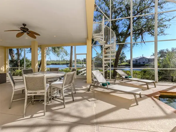 737 SHAKETT CREEK DR, Nokomis, FL 34275