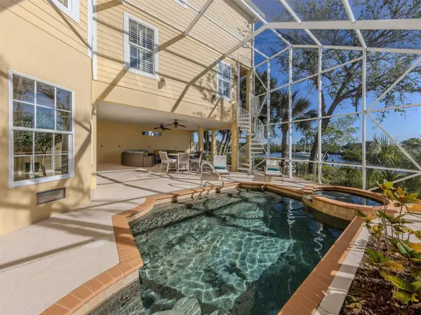 737 SHAKETT CREEK DR, Nokomis, FL 34275