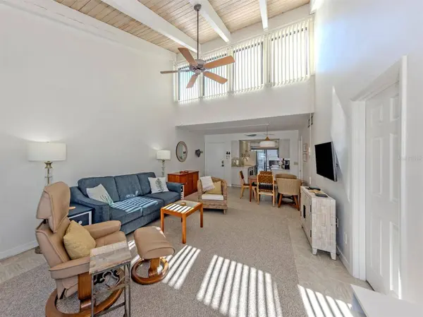 1555 TARPON CENTER DR #242, Venice, FL 34285