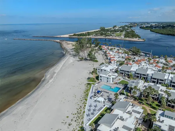 1555 TARPON CENTER DR #242, Venice, FL 34285