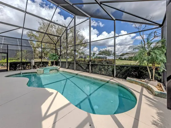 338 SAINT GEORGE CT #11, Venice, FL 34293