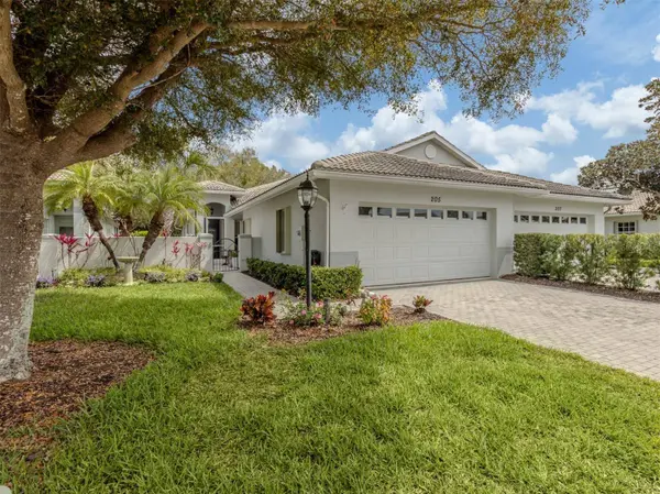 205 RECLINATA CIR, Venice, FL 34292