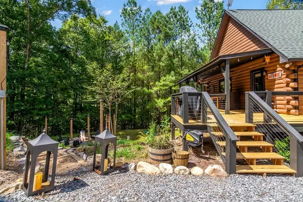 16 Toccoa Ridge Road, Mineral Bluff, GA 30559