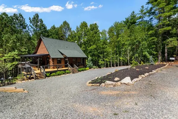 16 Toccoa Ridge Road, Mineral Bluff, GA 30559