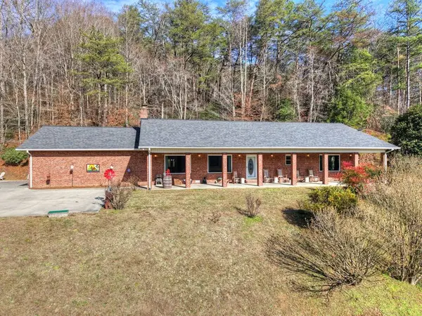 45 Sulpher Ln, Andrews, NC 28906